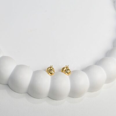 TOPITOS MARIQUITAS CON PIEDRAS ORO 18K